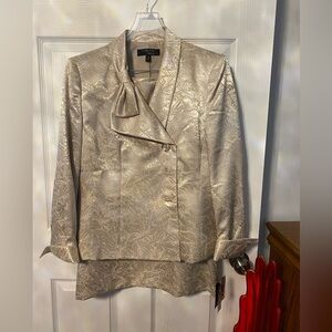 Le Suit Sandstone 2pc Asymmetrical Closure jacket and matching skirt